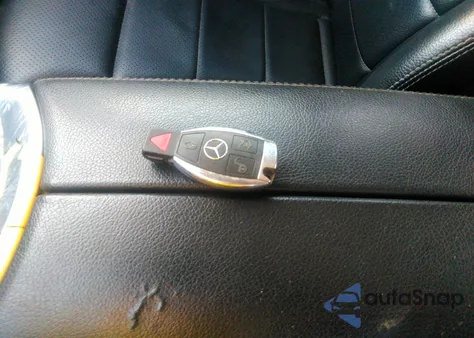 2017 Mercedes-Benz C 300 Luxury/Sport из США, поврежденный, VIN 55SWF4JB8HU203827